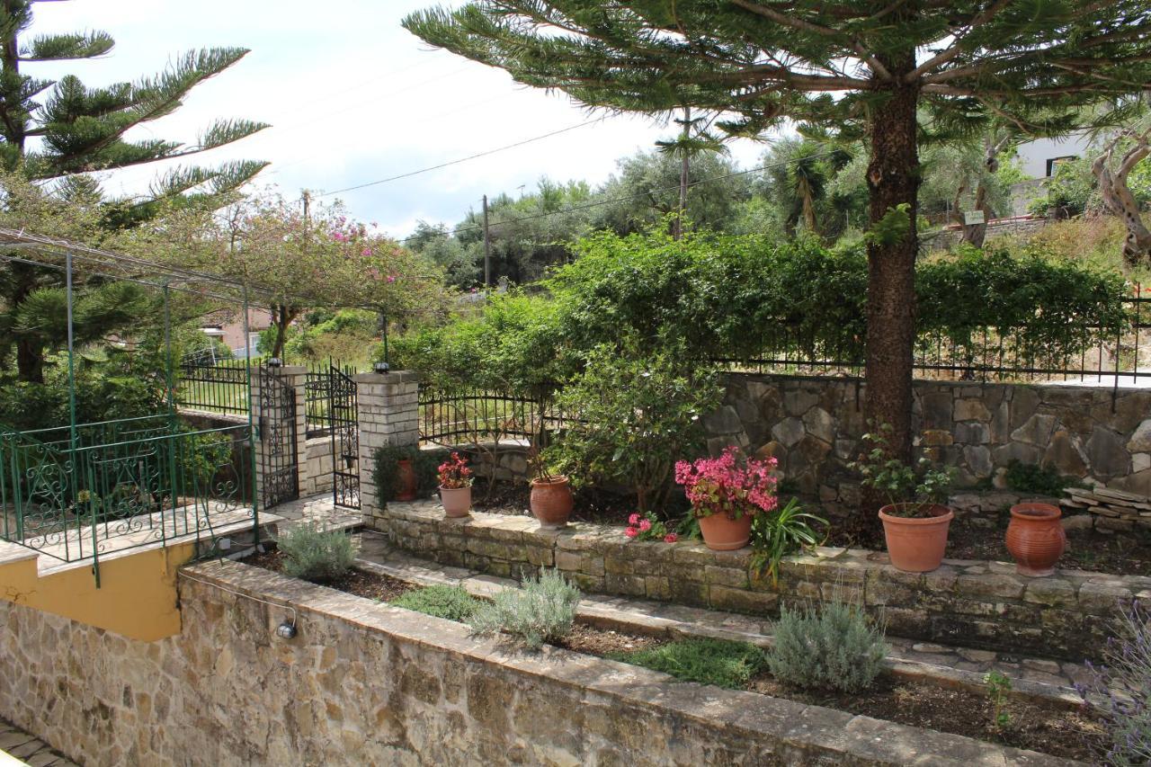 Paxos Rock Apartments Gaios Ngoại thất bức ảnh